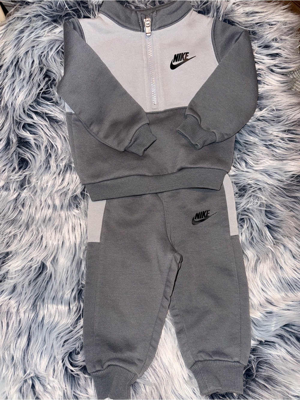 Nike Baby Gray Jogger Set